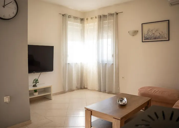 Arbor Countryside Oasis *