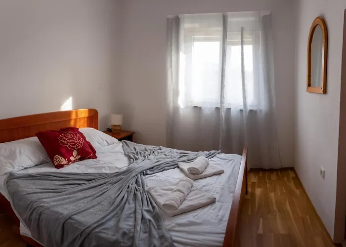 Feriehus Arbor Countryside Oasis *