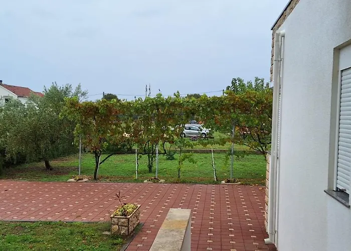 Feriehus Arbor Countryside Oasis *