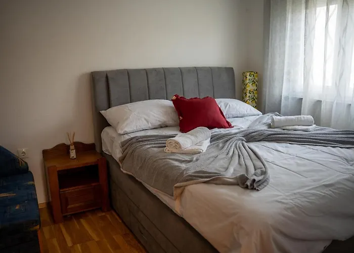 Arbor Countryside Oasis